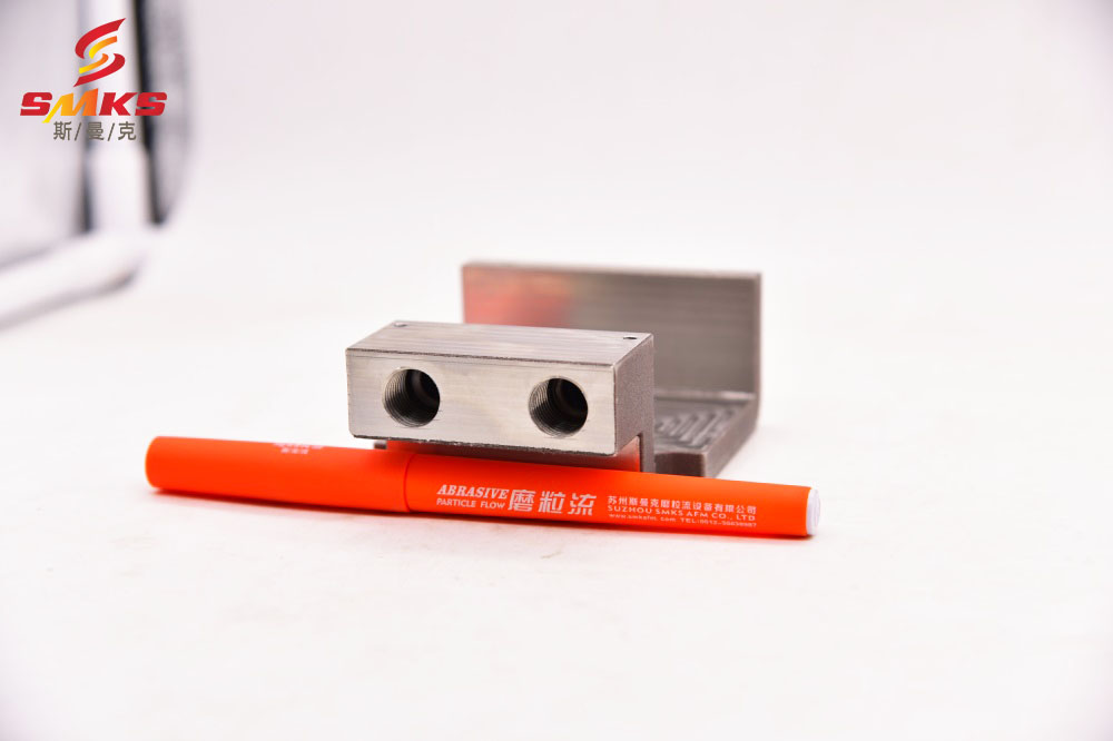 螺紋<a href='http://www.seazj.com' target='_blank'><u>內(nèi)孔拋光</u></a>